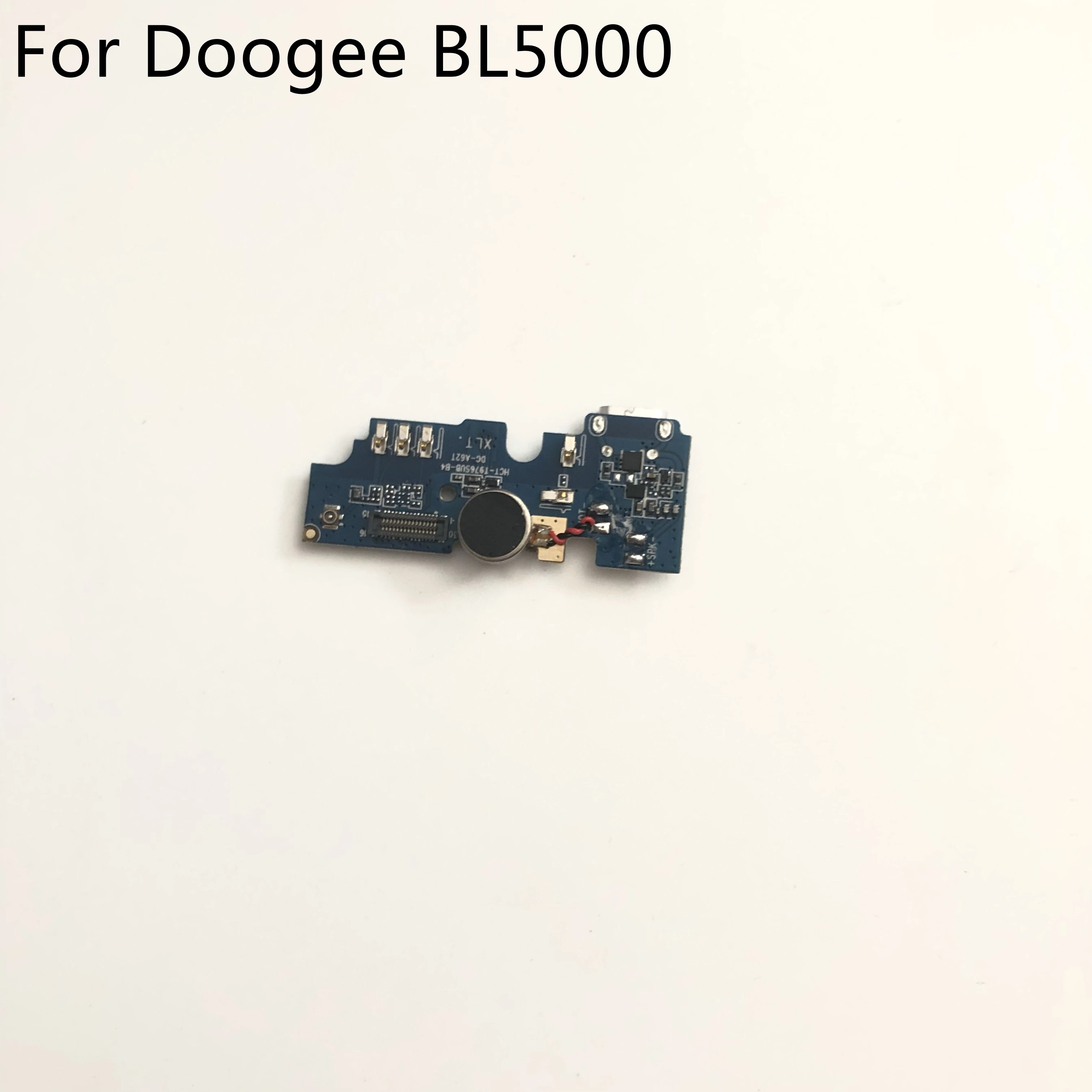 Подержанная зарядная плата DOOGEE BL5000 с USB разъемом и Вибрационный двигатель для