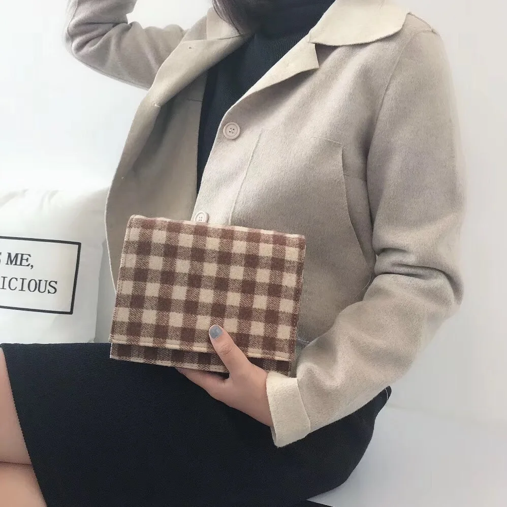 

INS New Style 2019 Simple Clutch Elegant England Pattern Woolen Cloth Bag Versatile Shoulder Diagonal Bag