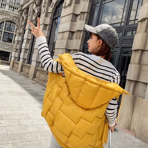

Photo Shoot 2019 Thin Cotton Coat Women's Korean-style Short Cute Students Sleeveless Vest Coat Online Celebrity Live Douyin