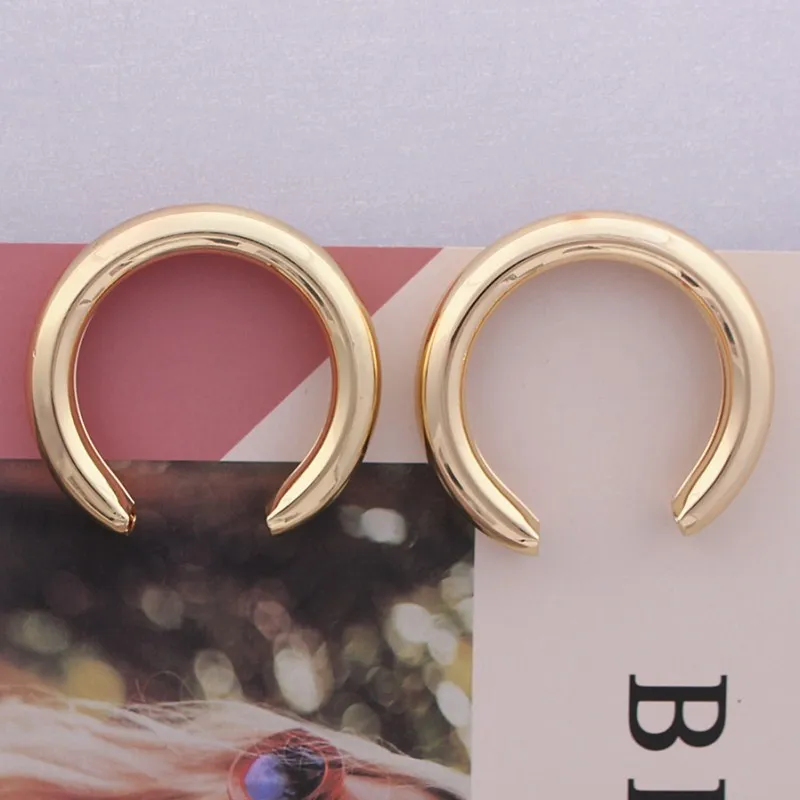 Fashion Unique Round Metal Hanging Dangle Earrings For Women Vintage Geometric Statement Drop Earrings Jewelry
