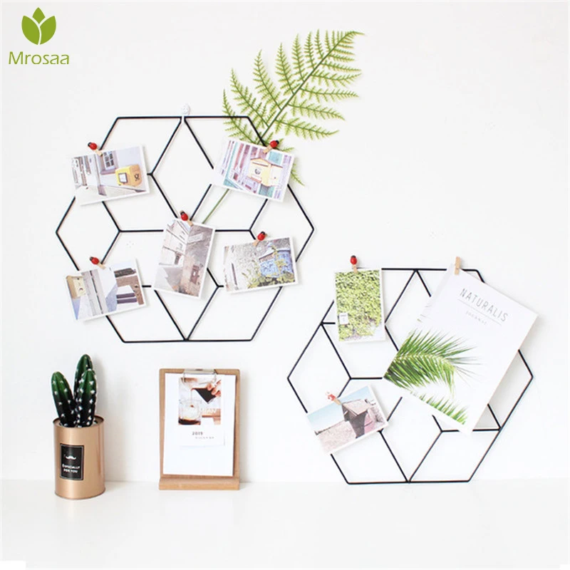 

Hot Sale Nordic Style Metal Iron Mesh Grid Wall Photos Pictures Postcard Frame Storage Rack Home Bedroom DIY Decor Storage Shelf