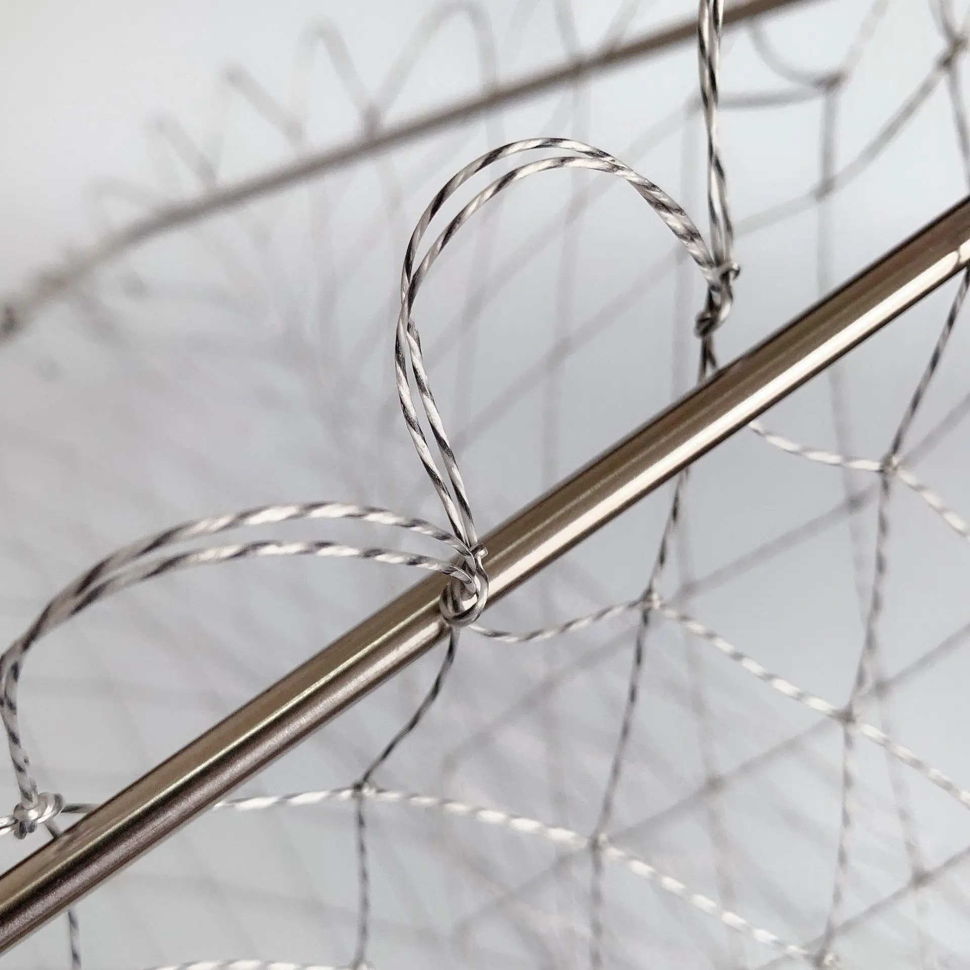 

Triangle Trapezoid Fold Solid Folding Stainless Steel Landing Net Head Big Fish Big Things Dip Net Circle