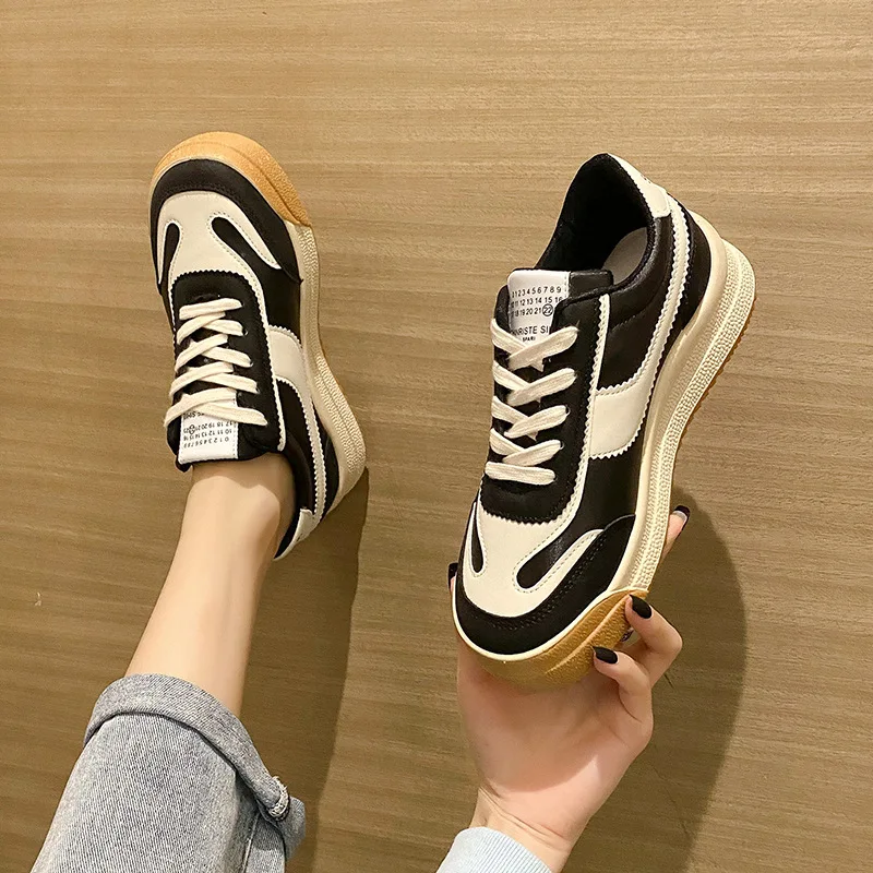 Explosive Retro Women's Shoes 2021 Autumn New Spring and Autumn Thick-soled Women's Shoes All-match Sports Casual Shoes