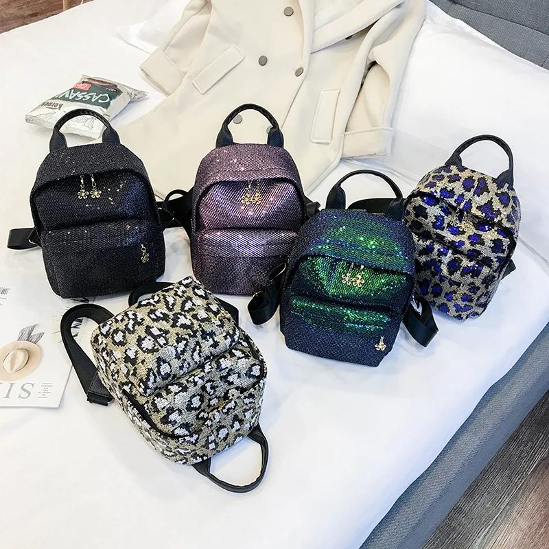 

Leopord Pattern Bright Surface Large-Volume Backpack Fashion Network Red WOMEN'S Bag