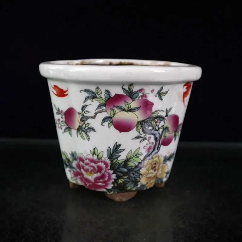 

Chinese old porcelain powder color longevity picture pattern plum blossom flowerpot old goods collection