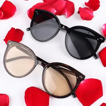 

Classic Polarized Sunglasses Men Women Brand Design Driving Square Frame Sun Glasses Male Goggle