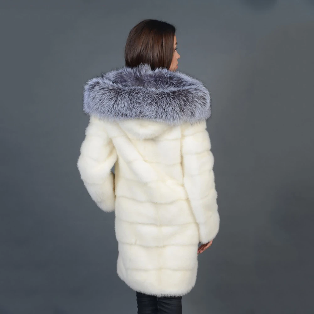 Женское длинное пальто TOPFUR белое с капюшоном из натурального меха норки зима
