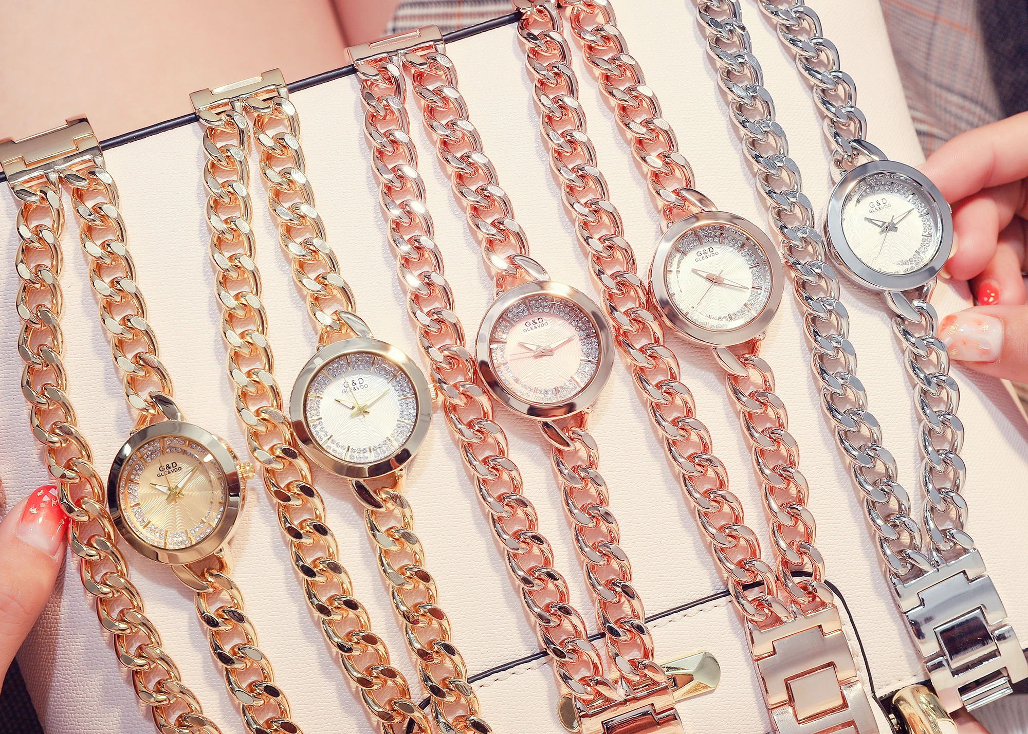 Women Watches Quartz Ladies Gold Fashion Wrist Watches Diamond Stainless Steel Women Wristwatch Bracelet Wtach For Girl 2023