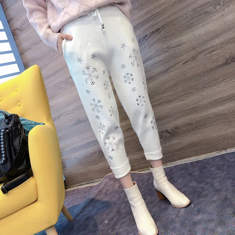 

Autumn Winter New 2019 Pants Women Embroidery Sequined Knitted Pants High Waist Elastic Slim Harlan Trousers