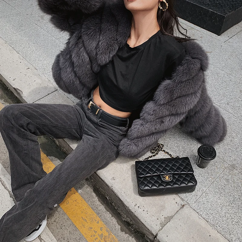 

Popular Warm Winter Free Shipping Real Fur Coat High-end Windproof Women's Winter Jacket Fashion Genuine Outwear Fur Overcoats