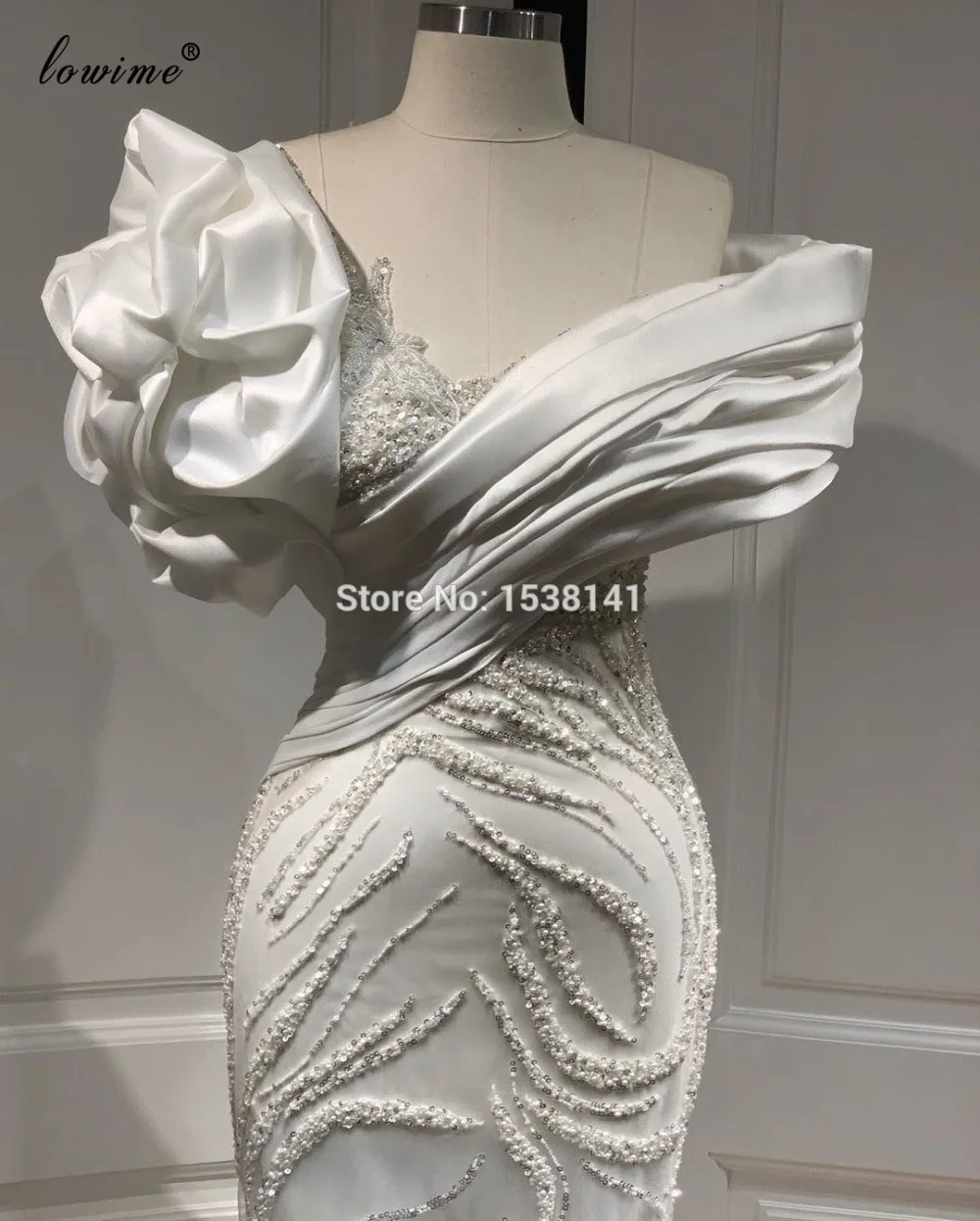 H4b8a50577f4c472bbaca51a15316cba9C