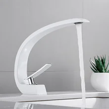 Basin Faucet Bathroom Mixer Tap Brass Curved Hot and Cold Faucet Washbasin Single Handle Single Hole Elegant Modern