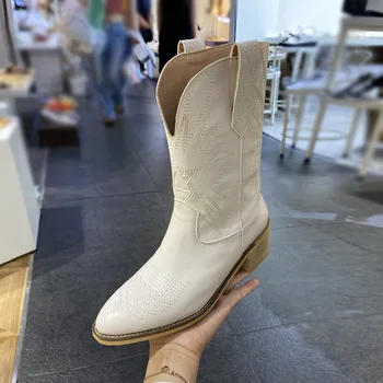

2020 Fashion Print Women Winter Motorcycle Western Booties Pointed New Low Heel Ladies Mid-Calf Boot Shoes