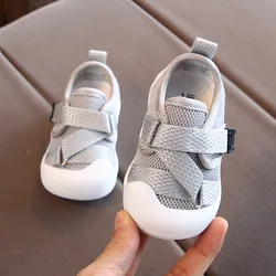 Chaussures antidérapantes à fond souple pour bébé fille et garçon, baskets décontractées avec ruban, couleur rose, gris, noir 