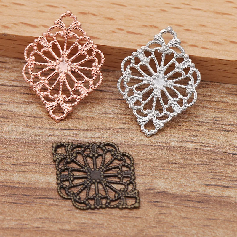 12732744476_1675577996