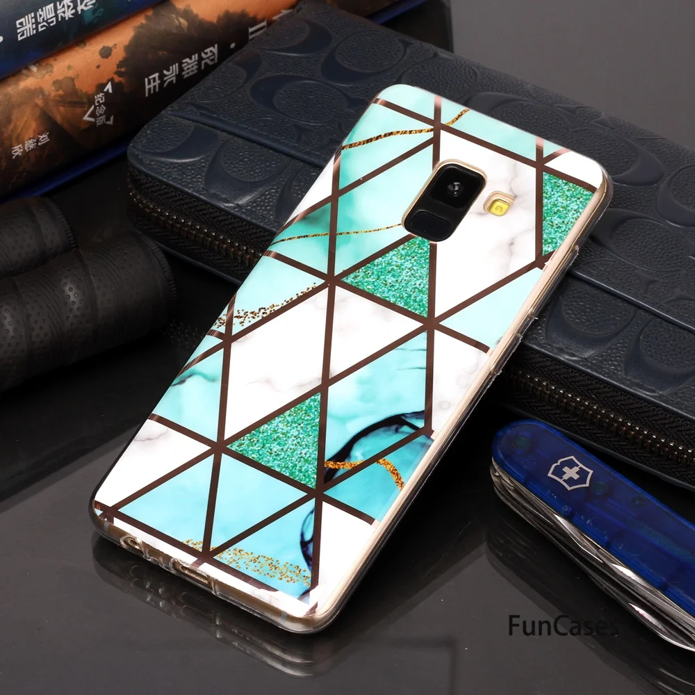 Полуобернутые Чехлы для Samsung A750 черные золотые мягкие силиконовые чехлы Galaxy