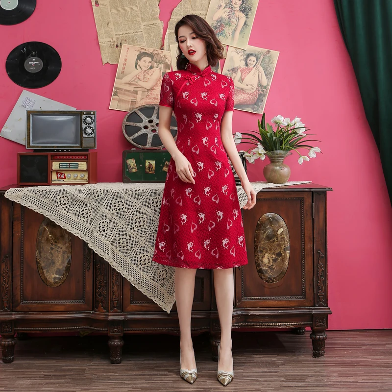 

Lace Split Chinese Style Lady Cheongsam Mid-Long Tight Elegant Dress Heart Vintage Red Bride Double Layer Wedding Skirt