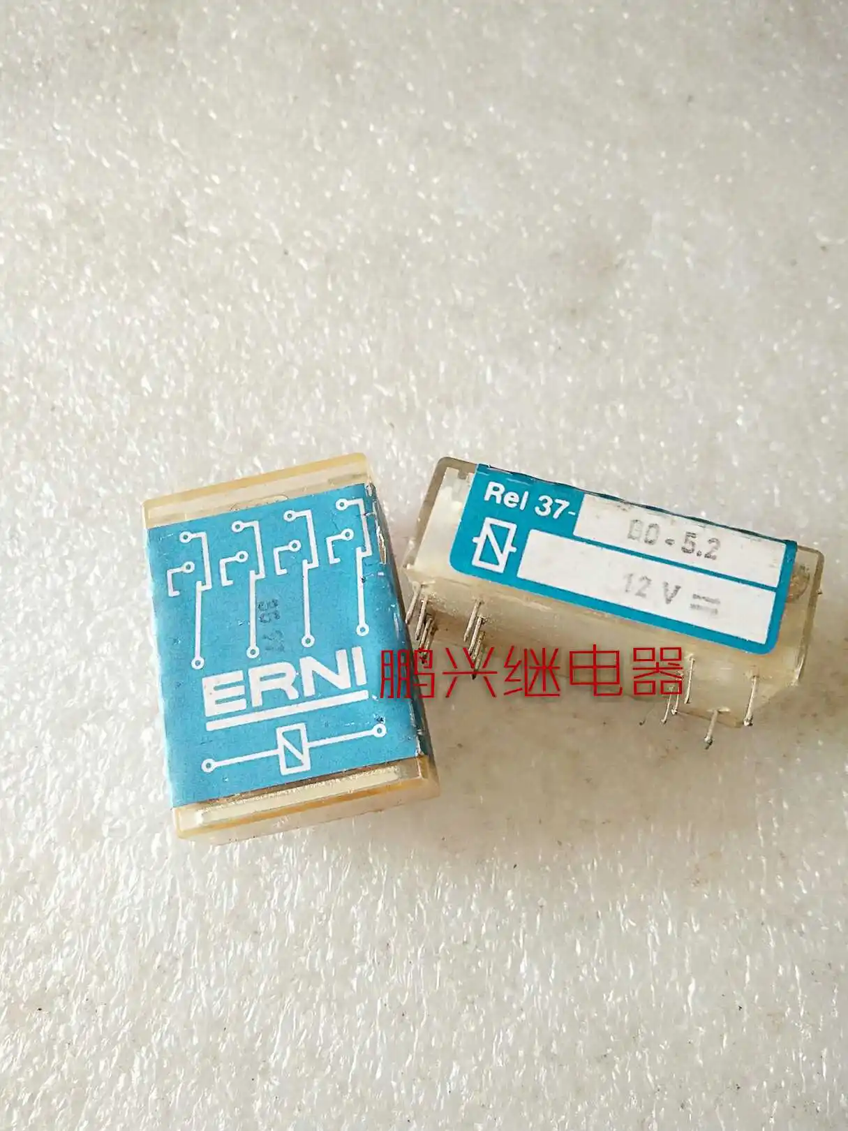 

Free Shipping 10PCS/LOT Electric Relay REL37-B0-5.2 12VB0-5.2