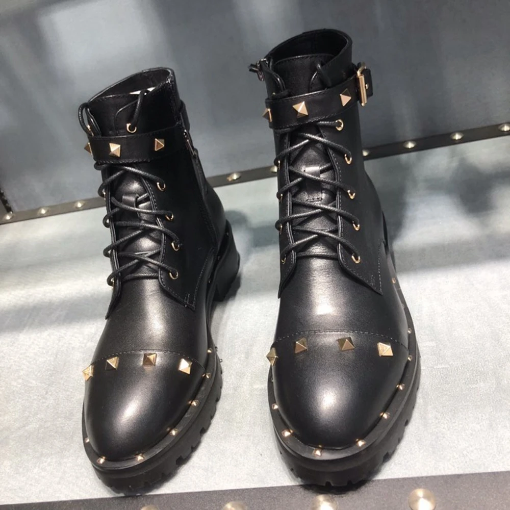 

Junetxin Women Genuine Cow Leather Boots Rivet Round Toe Chunky Heels Boots Female Autumn Winter Warm Motorcycle Boots Size34-42