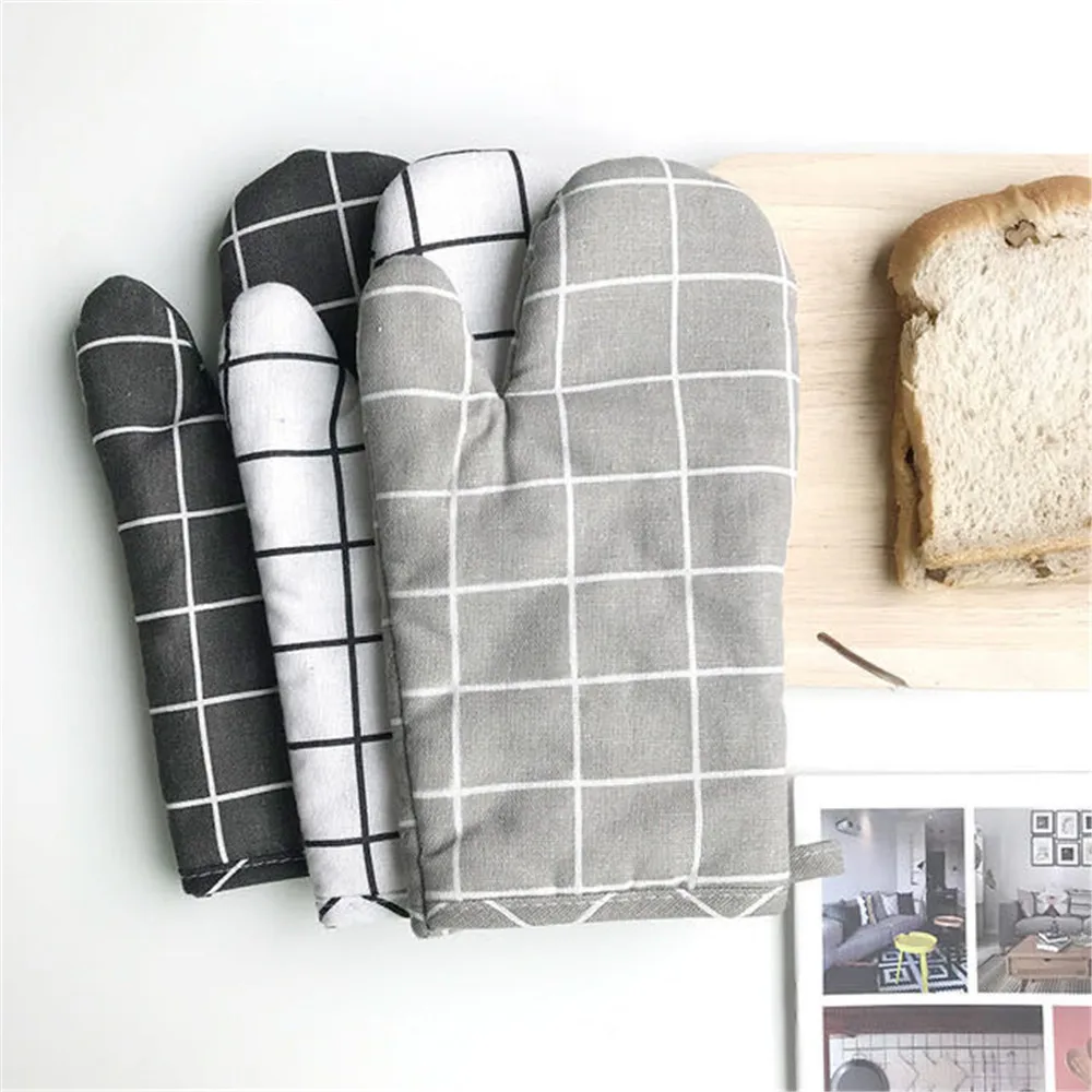 Kitchen Gloves Kitchen Thickened Heat-insulating Gloves Microwave Oven Special Household Anti-scalding Gloves High Temperature Baking Tools 1PC
