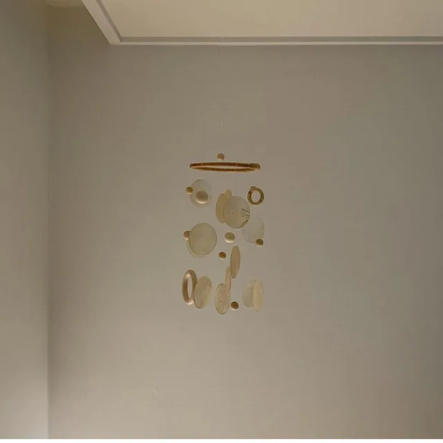 Children's Pendant Toy INS Style Natural Shell Pendant Wooden Beads Ring Wind Chimes Simple Wall Ornaments Homestay Soft Props 5