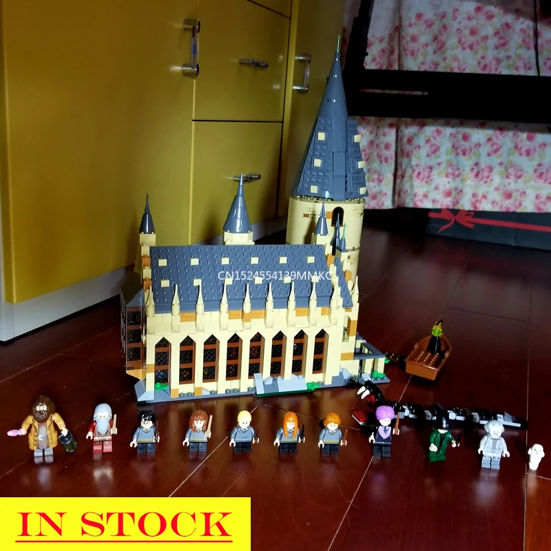 

11007 Magic World Movies Series 878Pcs Model Building Blocks 75954 39144 16052 Toys