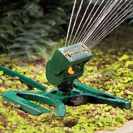 Garden watering flowers automatic swing sprinkler turf spray vegetable field watering garden irrigation high iron maintenance