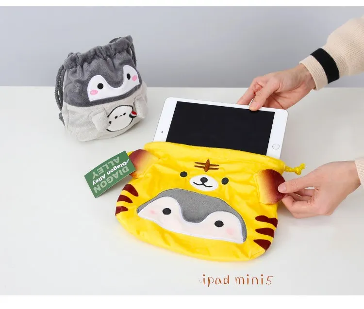 

penguin cute cartoon storage bag plush big bunch pocket net red portable cosmetic bag snack iPad storage table case