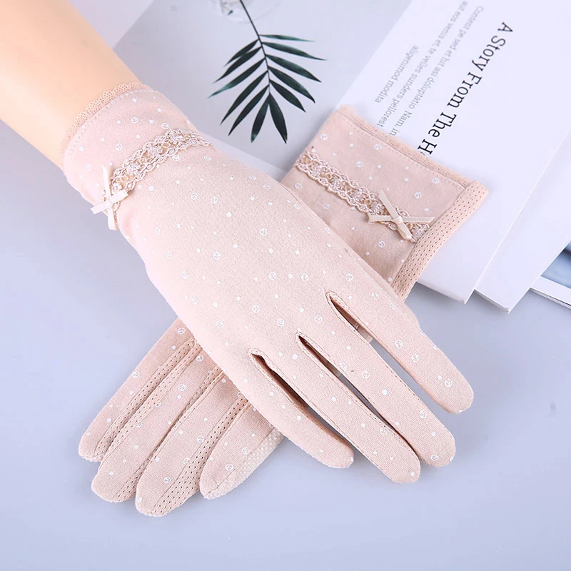 12695667702_1118009526