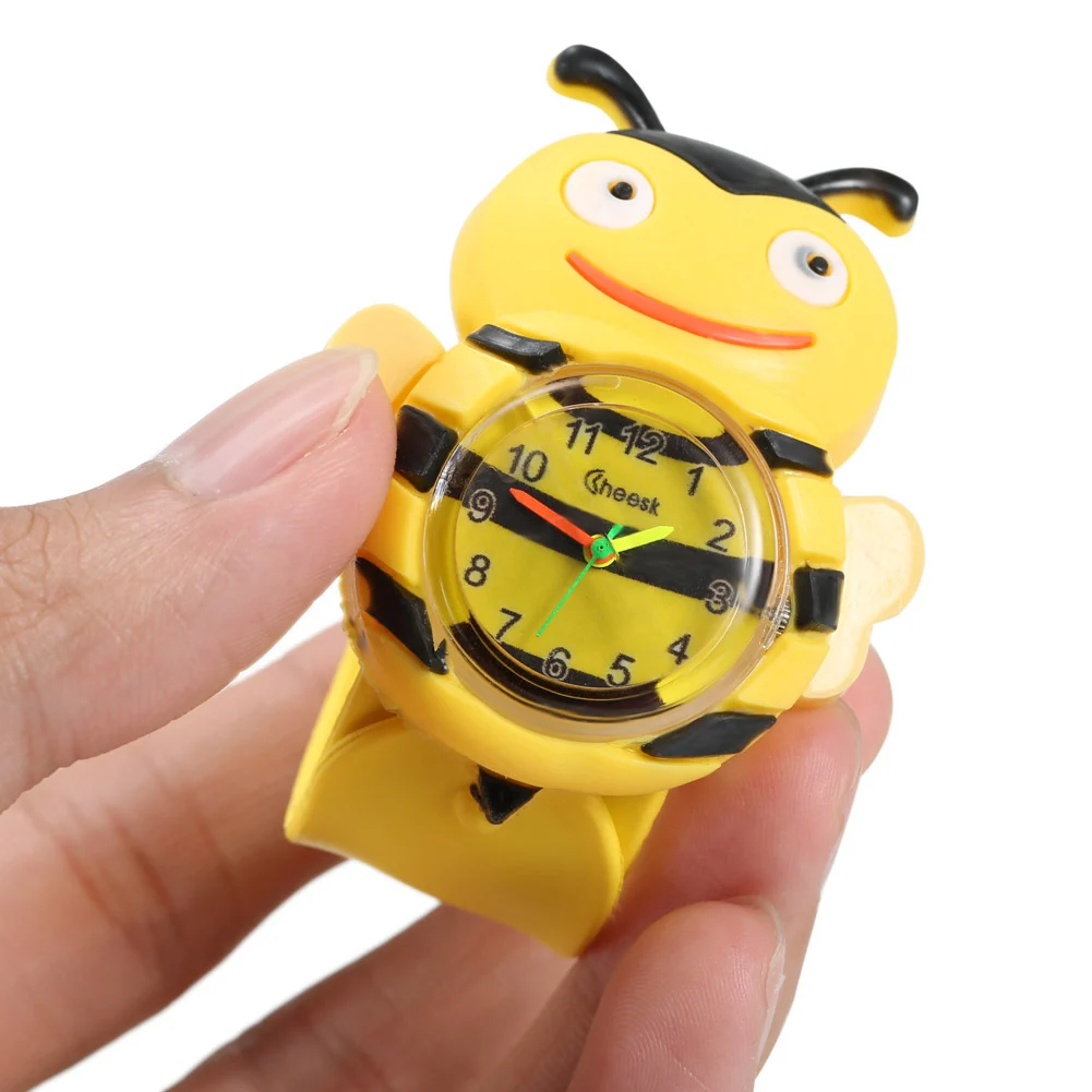 Digital Slap Watch Cute Frog Slap Watches Cute 3D Cartoon Animal  for Boys Girls Gifts Kids Green Quartz Wrist Watches Clock 3