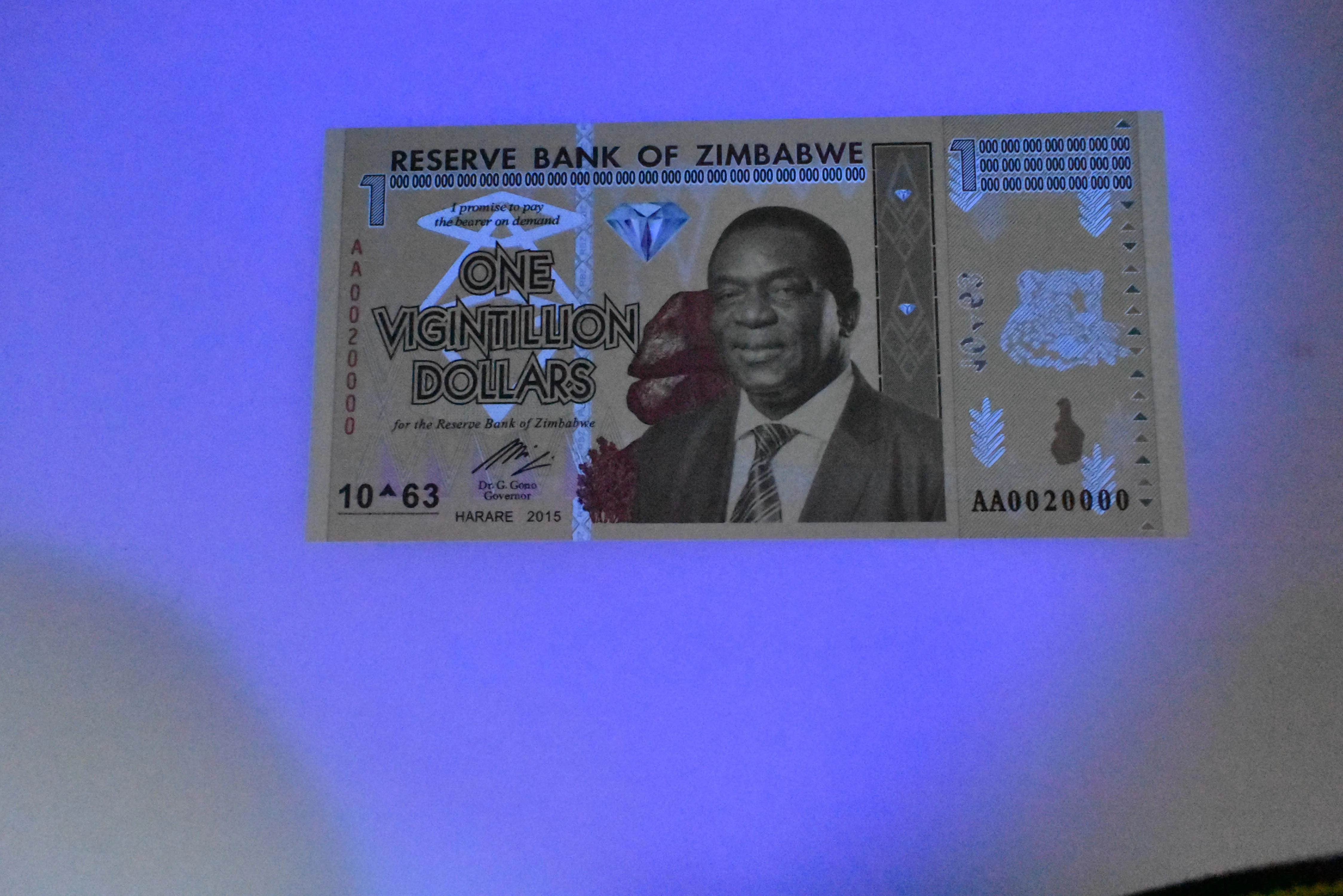 Праздничные подарки один vigintillion кукольный бизнес-подарок Zimbabwe Виа 24K позолоченные золотые банкноты коллекция подарки с КоА рамкой