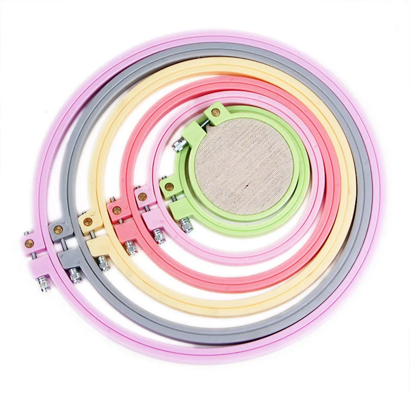 Embroidery Hoops: Embroidered Stretch Frame Rings - Hand Sewing Accessories with Random Colors