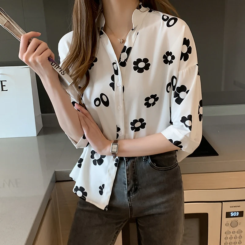 Woman Shirts Blouses Chiffon Tops Print Floral Short Sleeve Ladies Shirts Blusas Casual Streetwear Women Blouses Plus Size 2XL