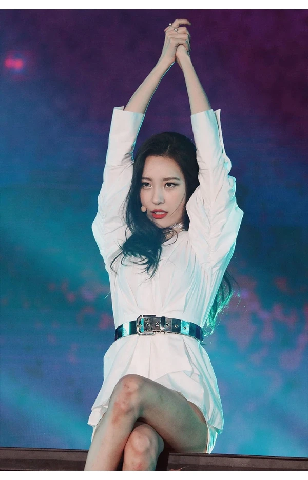 Kpop Lee Sun Mi корейские белые рубашки с рукавами-фонариками женские свободные повседневные блузки с длинным рукавом Летние уличные милые топы
