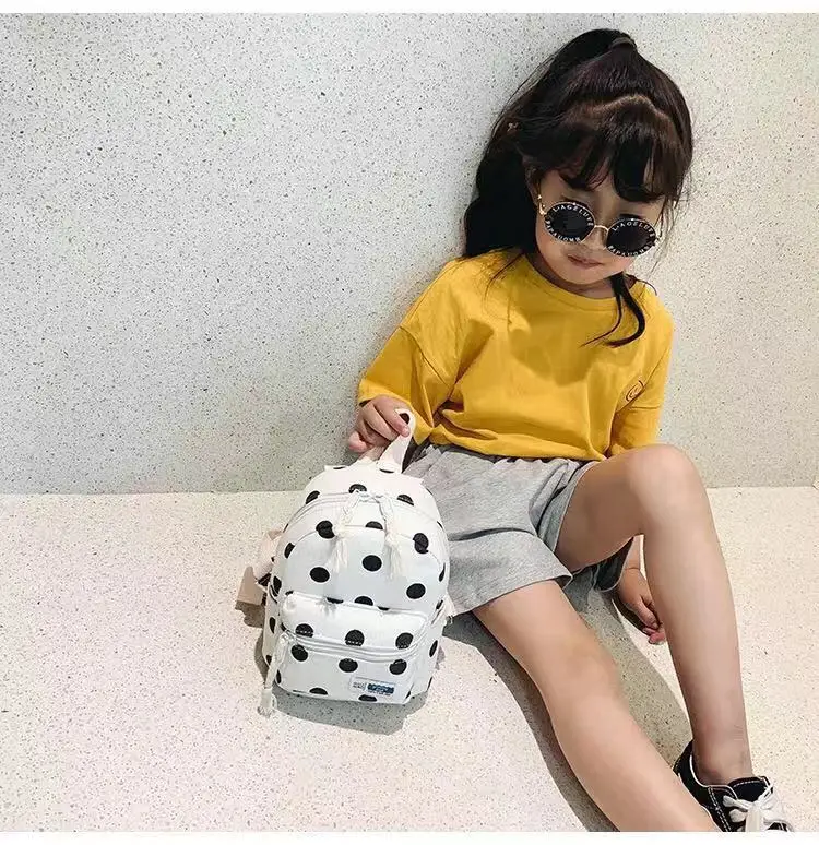 canvas Children's school bags Korean lovely wave point Leisure travel backpack for children Cartoon children small backpack