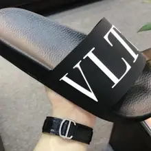 Г. Брендовые женские/мужские тапочки мужские сандалии на плоской подошве с v-образным логотипом обувь из PU искусственной кожи с буквенным принтом, большие размеры 45 летние мужские тапочки с логотипом в коробке, Размеры 35-45