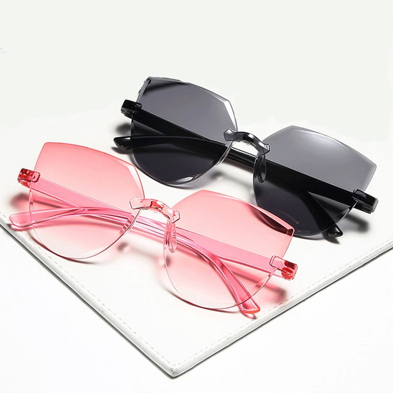 New Ladies Cat Ear Sunglasses Frameless Jelly Transparent Sunglasses Retro All-in-one Ocean Piece Candy Color Sunglasses large sunglasses