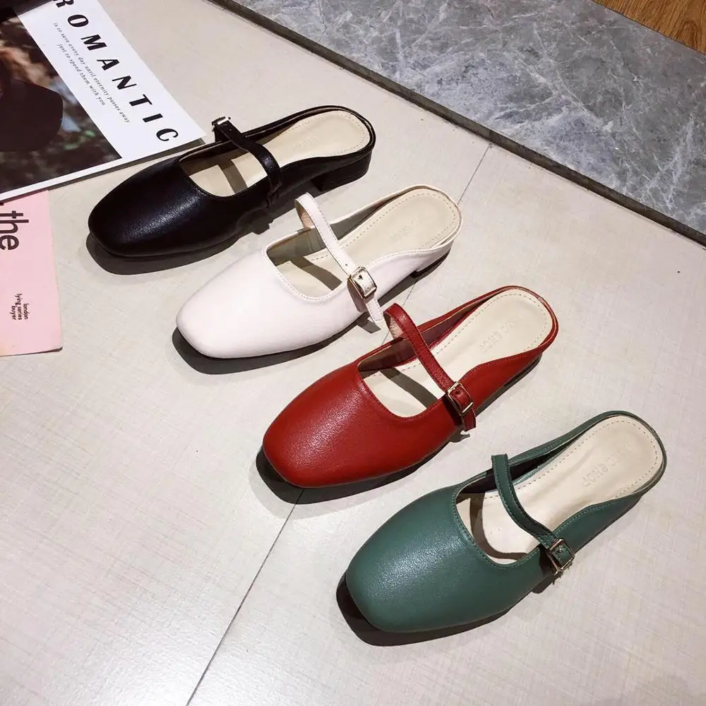 

Low Shoes Woman 2019 Womens Slippers Outdoor Cover Toe Rivet Pantofle Luxury Slides Soft New Designer Flat Metal Decoration