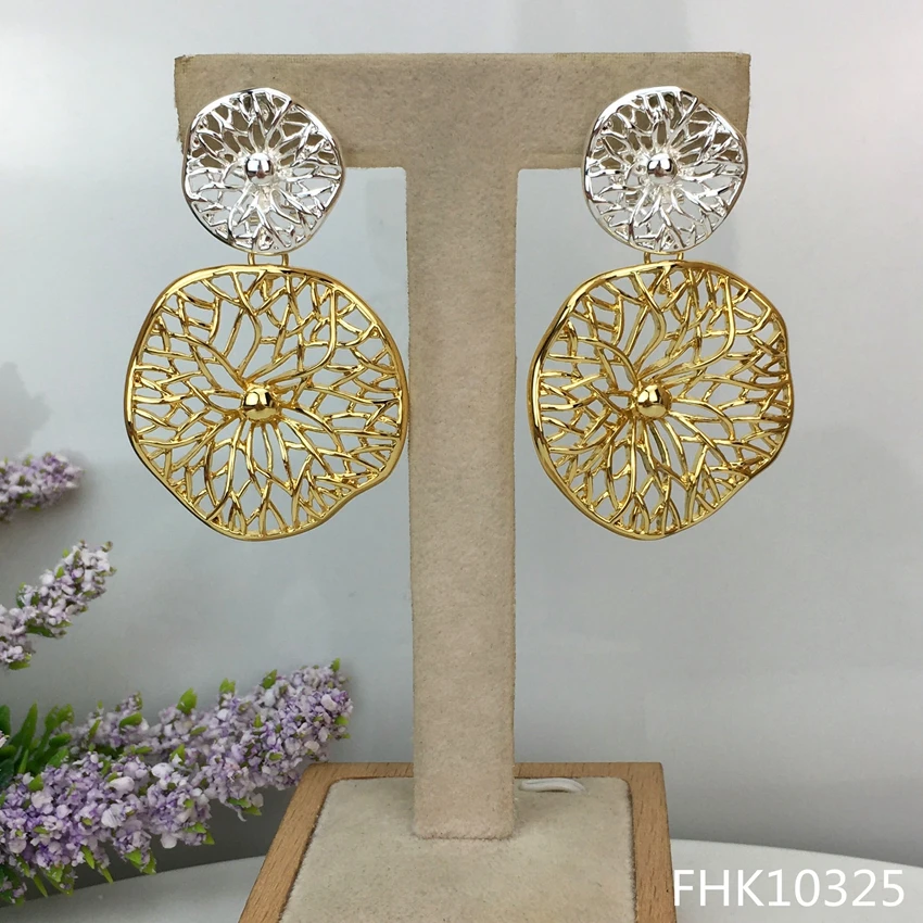 Yuminglai Fhk10325 Moda Duotone Orecchini Di Alta Qualità Per Orecchini Da Donna Orecchini Da Indossare Ogni Giorno