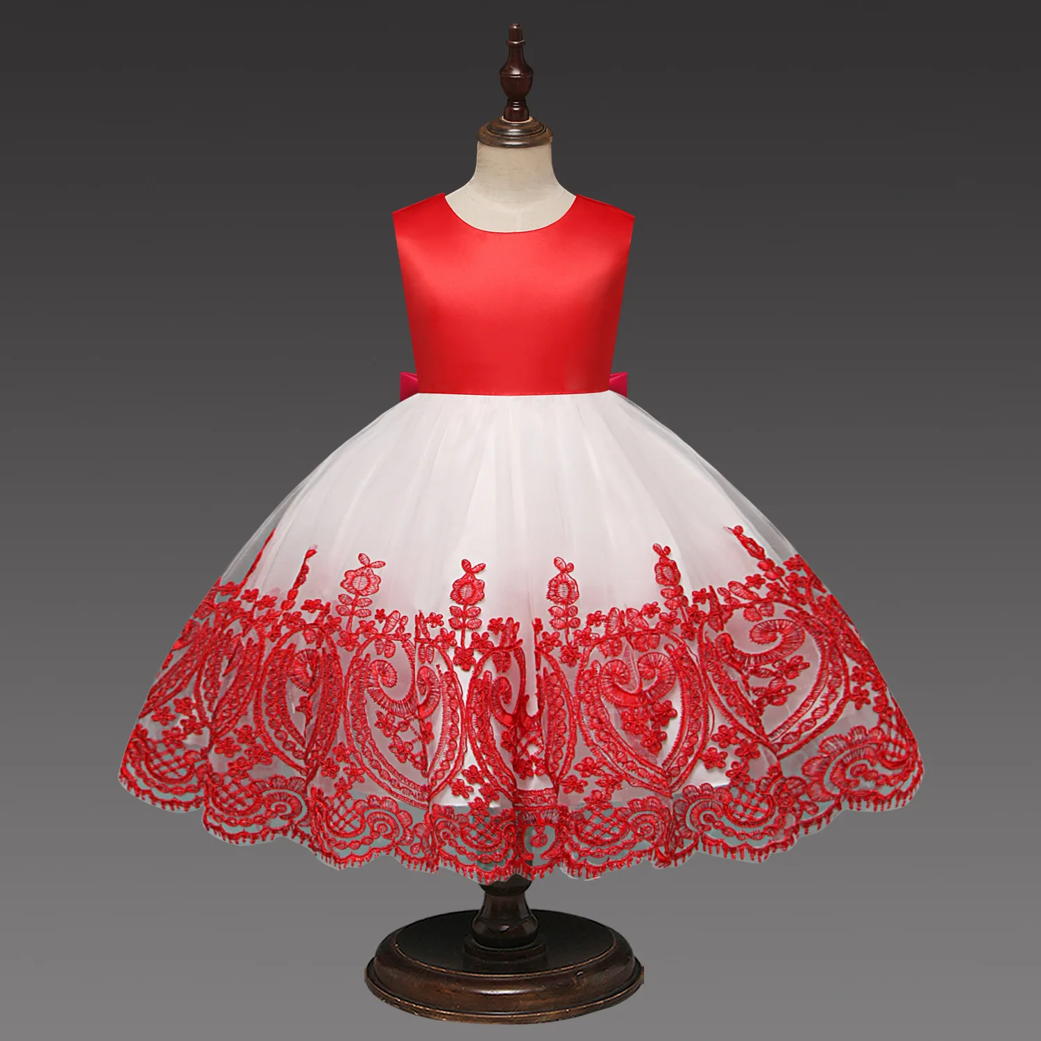 

Autumn And Winter New Style Girls Embroidered Dress Back Flower Boys/flower Girls Porous Bow Dress European And American-Style C