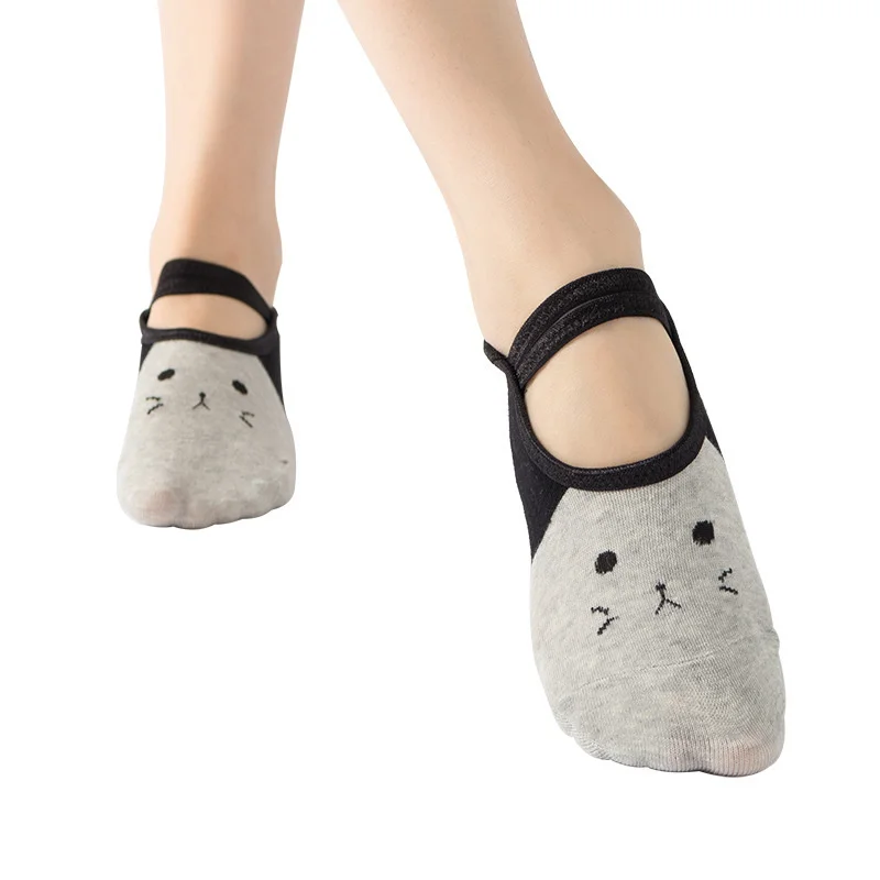 Yoga Socks With Grips For Women Sportneer Workout Barre Pilates Socks With Straps Cute Cartoon Cat Sock Slippers