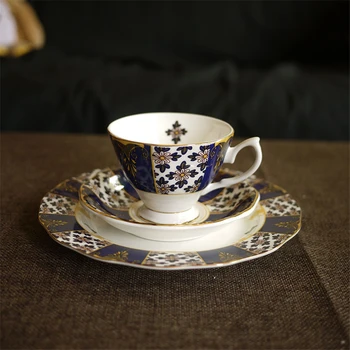 

England Bone China coffee Cup saucer sets Court style Mug Cup Afternoon Tea Party tazas de cafe coffee sets home drink gifts