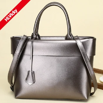 

2020 Latest Silver Ladies Handbag Classic Fashion Messenger Bag High Quality PU Women Shoulder Bag Large Capacity Tote Bag