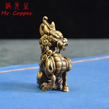 

Ancient Lucky Beast Suān Ní Bronze Ornament Son of Dragon Looks Like Lion Copper Miniatures Figurines Desktop Decorations Crafts