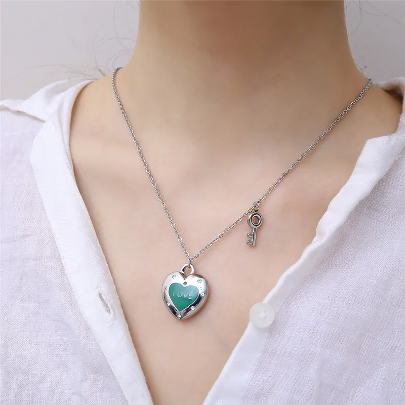 XUANHUA LOVE комплект ожерелья с подвеской в форме сердца серьги охватывающая деталь из нержавеющей стали, праздничная бижутерия для женщин, Vogue ювелирные изделия аксессуары