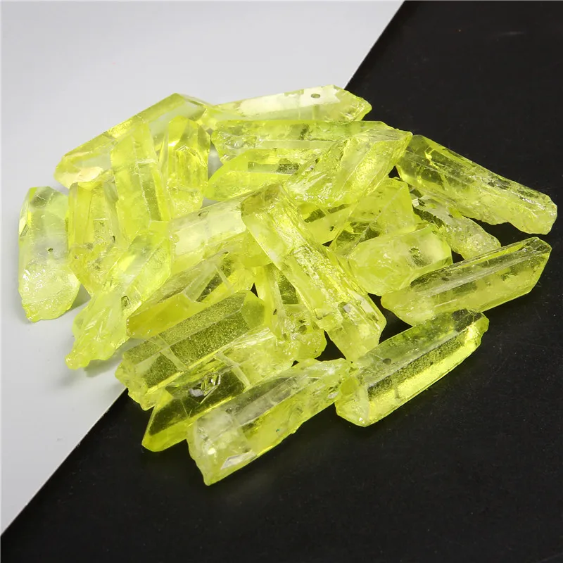 

10pcs Natural Rough Glass Green Quartz Crystals Stick Points Beads Stick Graduated Pendant Beads DIY Jewelry Making Materials