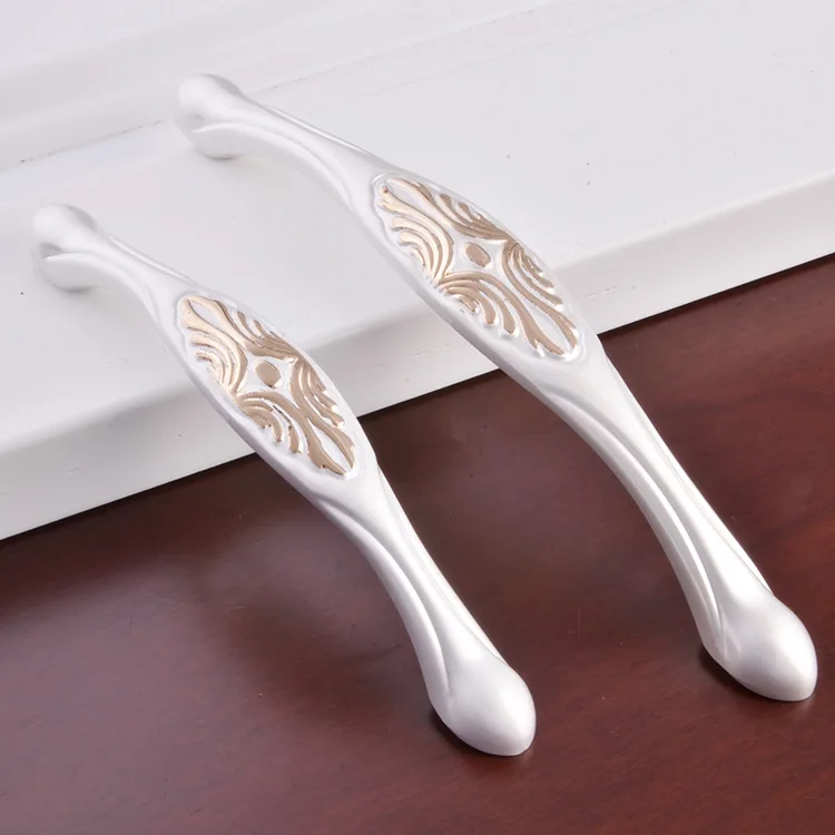 

Creative Paperback Large Light Hook Modern Minimalist Cabinet Large Drawer Handle Simple European Large Cabinet Door Handle