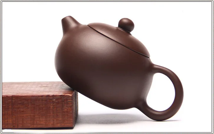 2792482031_1909726845