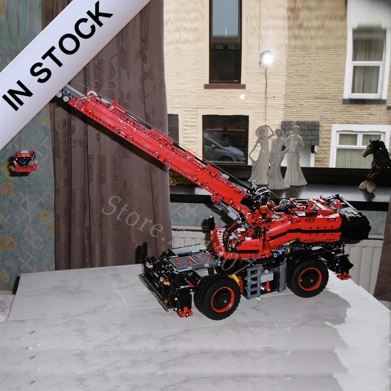 

20085 In Stock Technic series Toys Rough Terrain Crane 42082 4057Pcs Model Building Kits Blocks Bricks Motor Car Assembly