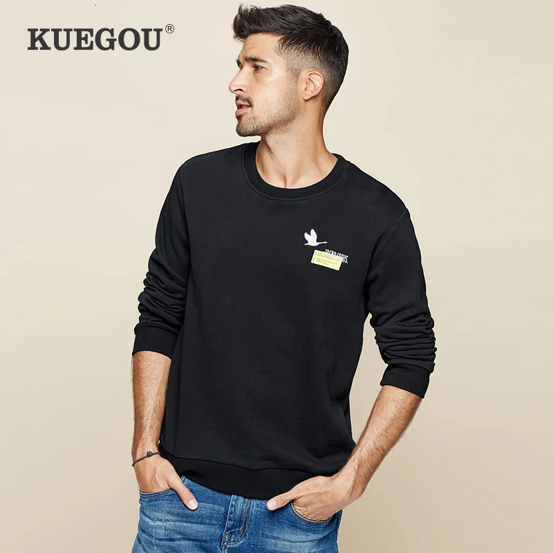 KUEGOU Autumn Cotton Embroidery Print Black Sweatshirt Men Fashion Japanese Streetwear Hip Hop Male Brand Clothes 2269